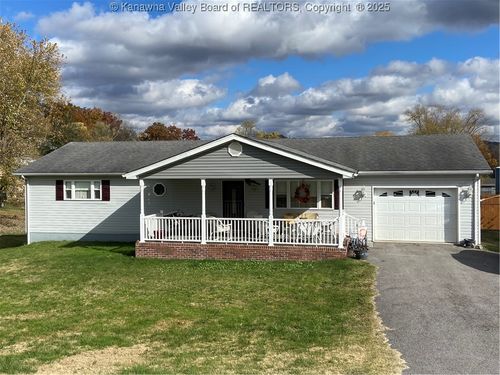 5210 Shelly Ln, Cross Lanes, WV, 25313-1810 | Card Image