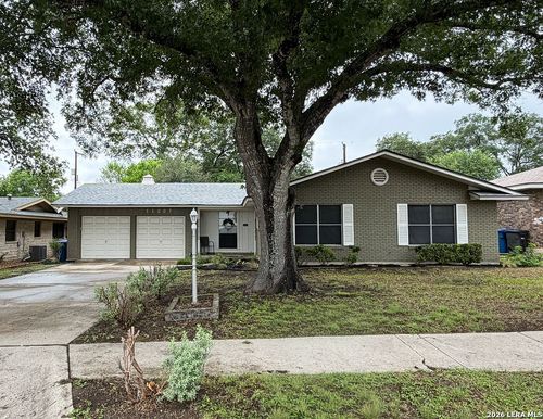 11007 Wedgewood Dr, San Antonio, TX, 78230-4359 | Card Image