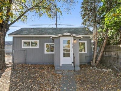 1917 W Knox Ave, Home with 1 bedrooms, 1 bathrooms and null parking in Spokane WA | Image 1