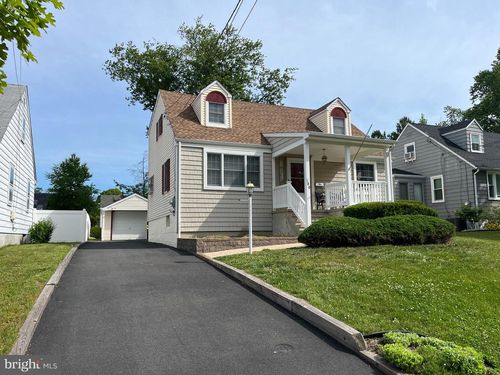 180 Elmore Ave, Mercerville, NJ, 08619-2512 | Card Image