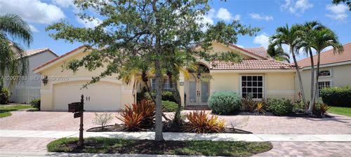 659-659 Verona Pl, WESTON, FL, 33326-3542 | Card Image