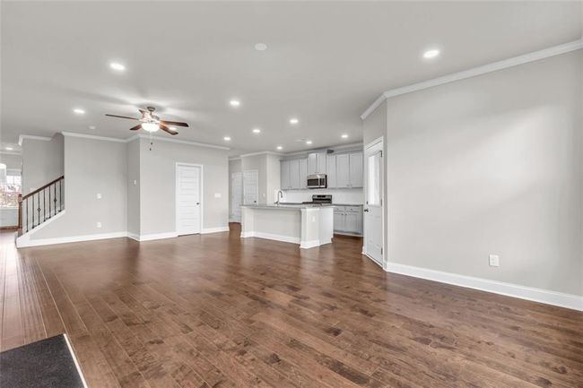 2340 Manor Pointe Dr, Townhouse with 3 bedrooms, 3 bathrooms and 2 parking in Cumming GA | Image 6