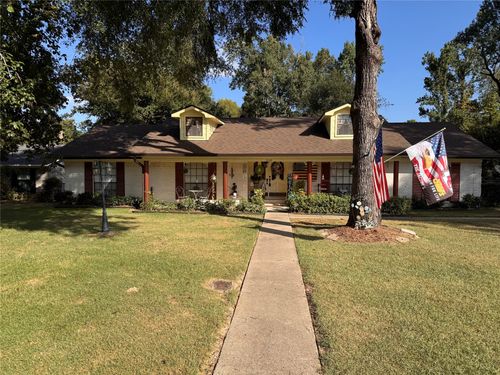 8102 Dogwood Trl, Haughton, LA, 71037-7529 | Card Image