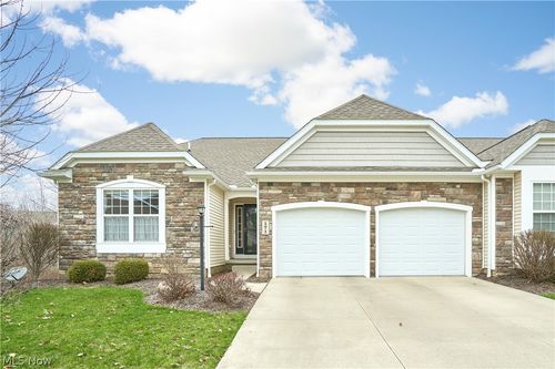 171 Hunter Pkwy, Cuyahoga Falls, OH, 44223-4708 | Card Image