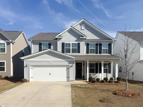 18 Thorne St, Fountain Inn, SC, 29644-1957 | Card Image