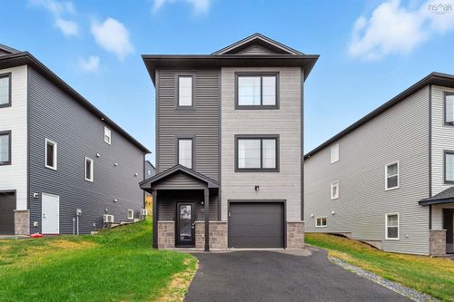 125 Higgins Ave, Beechville, NS, B3T0M5 | Card Image