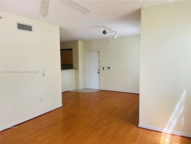 APT-201 - 2201 W Preserve Way, Condo with 1 bedrooms, 1 bathrooms and null parking in Miramar FL | Image 6