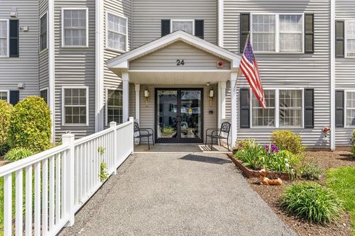 406-24 Green Leaves Dr, Amherst, MA, 01002-2666 | Card Image