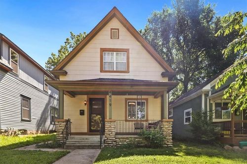 4419 Forest Ave, Kansas City, MO, 64110-1741 | Card Image