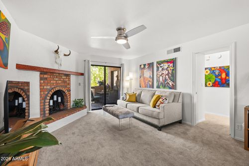 215-3031 N Civic Center Plz, Scottsdale, AZ, 85251-7901 | Card Image