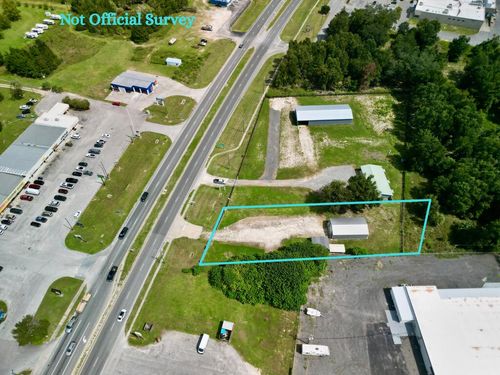 25850 Se Highway 19, Old Town, FL, 32680-4562 | Card Image