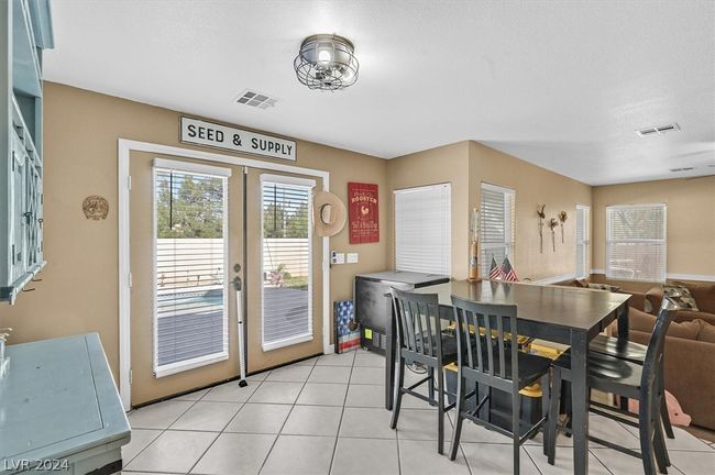 8124 Peach Flare St, House other with 4 bedrooms, 3 bathrooms and null parking in Las Vegas NV | Image 10