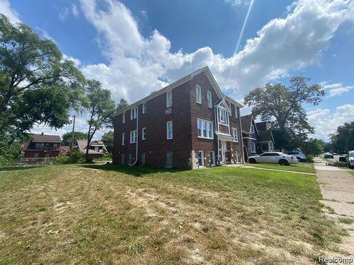 16914 Monica St, Detroit, MI, 48221-2993 | Card Image