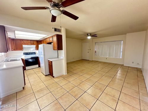 4846 W Northern Ave, Glendale, AZ, 85301-1589 | Card Image