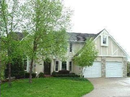 819 Nw Game Crk, Lee's Summit, MO, 64081-1917 | Card Image