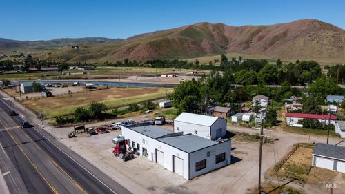 438 Highway 55, Horseshoe Bend, ID, 83629-5030 | Card Image