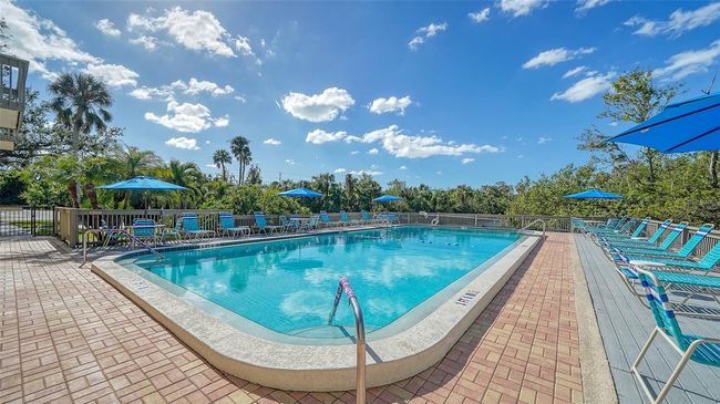 225 Woodland Dr, Condo with 2 bedrooms, 2 bathrooms and null parking in OSPREY FL | Image 46