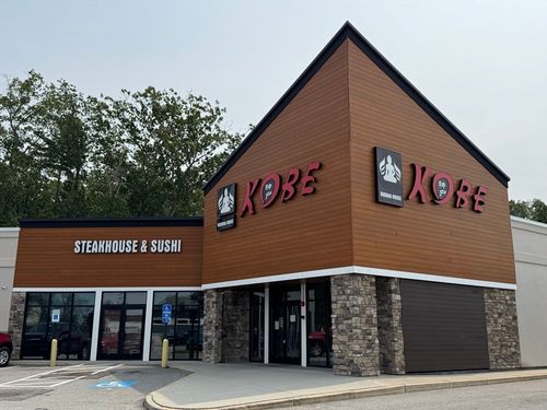 89 Plaistow Rd, Haverhill, MA, 01830-1418 | Card Image