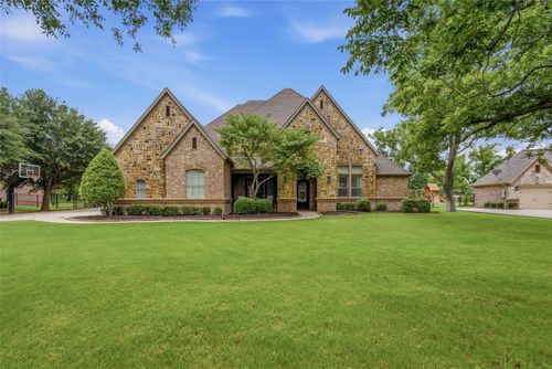 6101 Paper Shell Way, Fort Worth, TX, 76179-9284 | Card Image