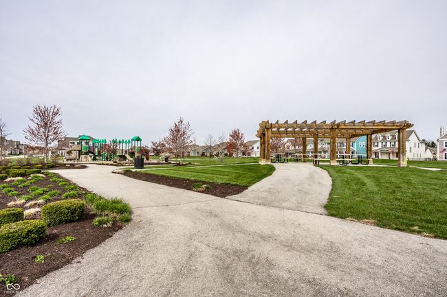 Amenities include multiple swimming pools, a fitness/workout center, playgrounds, a 15-acre park, dog park, racquet courts, a clubhouse w/ banquet facilities, miles of biking and walking paths and more! | Image 49
