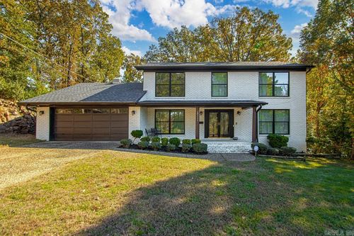 3111 Lakeview Rd, North Little Rock, AR, 72116-9016 | Card Image