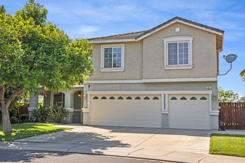 465 Olympus Way, Manteca, CA, 95336-8536 | Card Image
