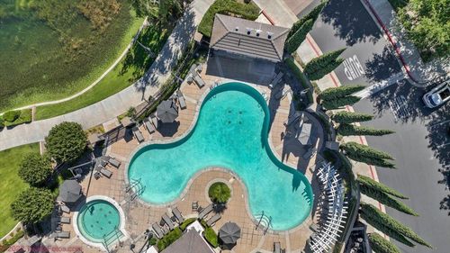 1995 Shady Oak Street, Manteca, CA, 95336 | Card Image