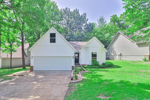 1207 Hunters Run Cv, Jonesboro, AR, 72401-5700 | Card Image