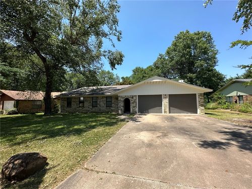 2147 W Loren Cir, Fayetteville, AR, 72701-3039 | Card Image