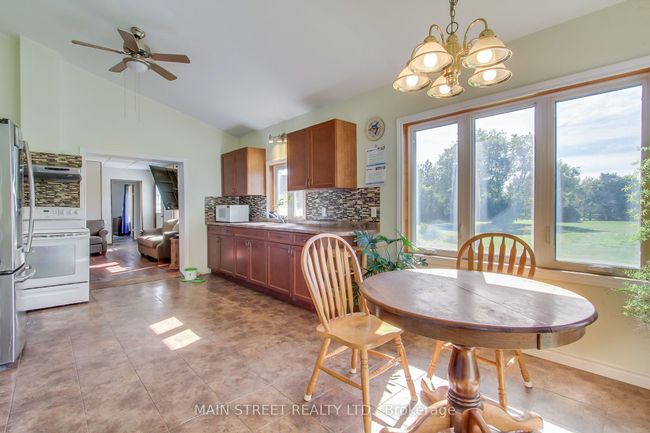 5984 3 Rd Line, House other with 4 bedrooms, 2 bathrooms and 15 parking in New Tecumseth ON | Image 8