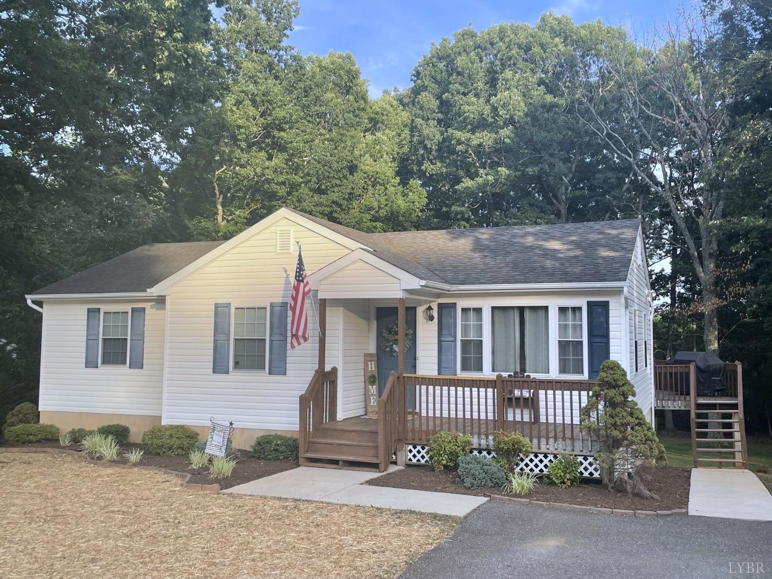 Colonial Hwy, Evington, VA 24550