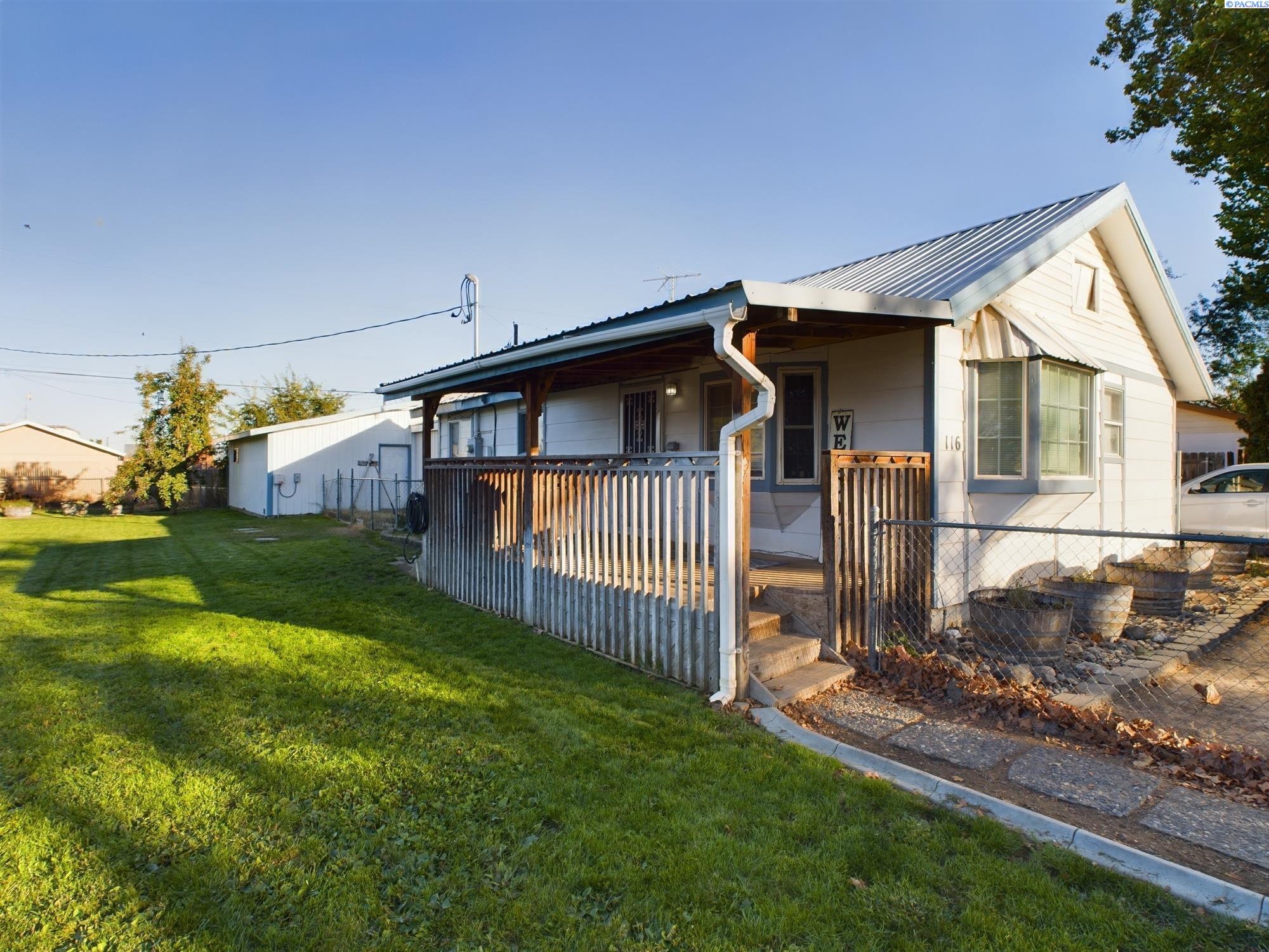 Williams St, Kennewick, WA 99336