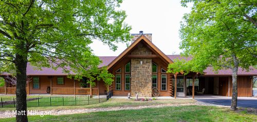 2411 Sweet Springs Rd, Weatherford, TX, 76088-8220 | Card Image