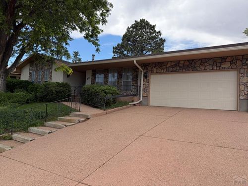 14 Briargate Pl, Pueblo, CO, 81001-1709 | Card Image