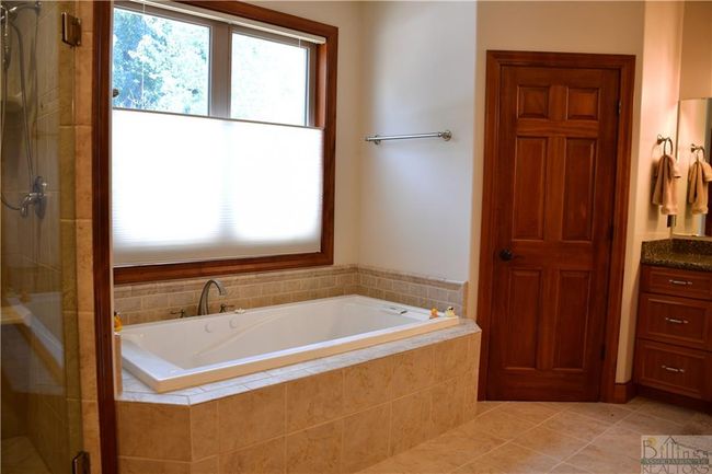 581 River Bend Road, House other with 4 bedrooms, 4 bathrooms and null parking in Fort Smith MT | Image 22
