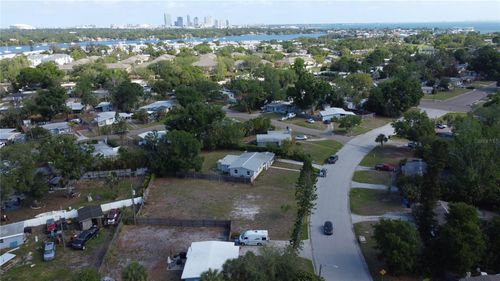 4101 Neptune Dr Se, ST PETERSBURG, FL, 33705-4318 | Card Image