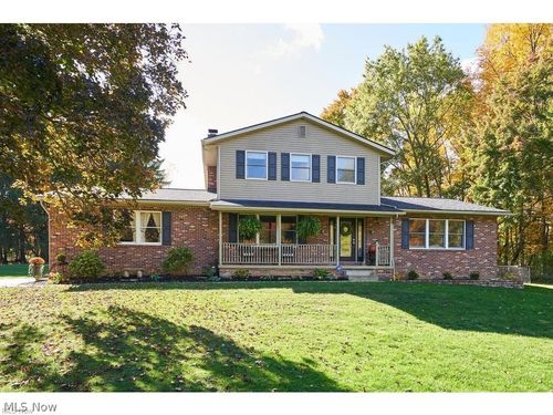 3090 Sourek Rd, Akron, OH, 44333-2712 | Card Image