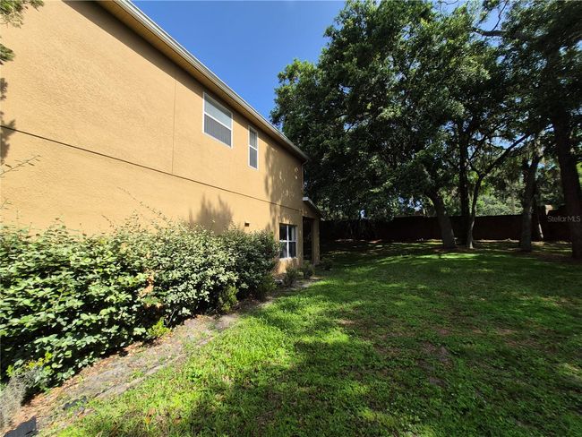 side view | Image 31
