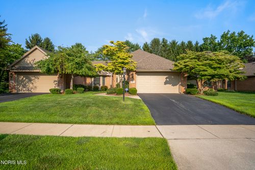 4813 Dressage Ln, Sylvania, OH, 43560-2970 | Card Image
