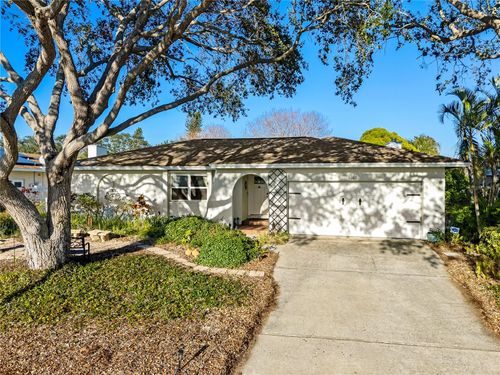 8083 Bayhaven Dr, SEMINOLE, FL, 33776-3320 | Card Image