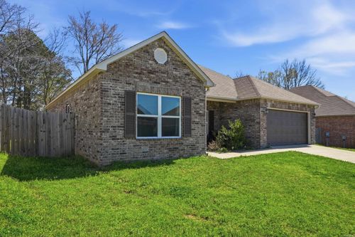 2020 Mary Alice Dr, Conway, AR, 72032-5022 | Card Image