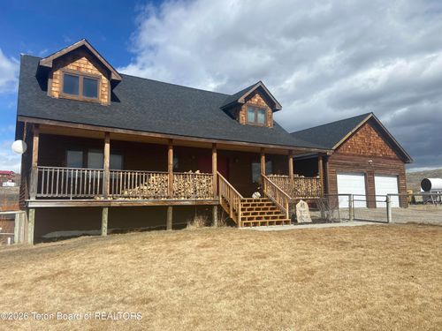 5 Vixen Cir, Pinedale, WY, 82941-7705 | Card Image