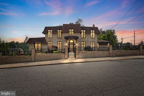 4000 Fitler St, PHILADELPHIA, PA, 19114-2924 | Card Image