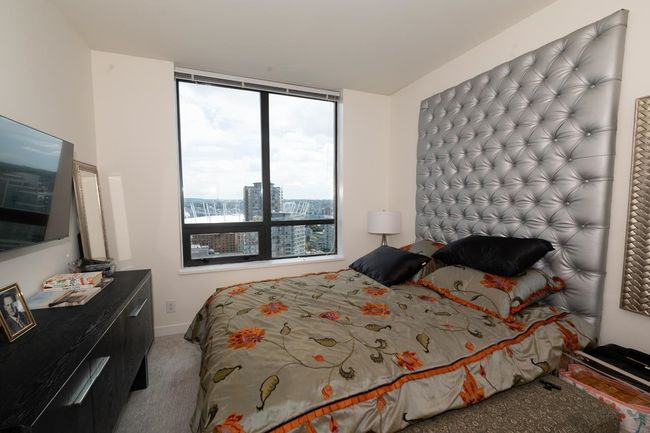 2501 - 788 Richards Street, Condo with 2 bedrooms, 2 bathrooms and 1 parking in Vancouver BC | Image 9