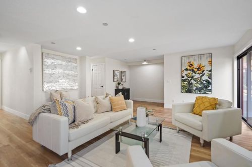 b-4159 El Camino Way, Palo Alto, CA, 94306-4009 | Card Image