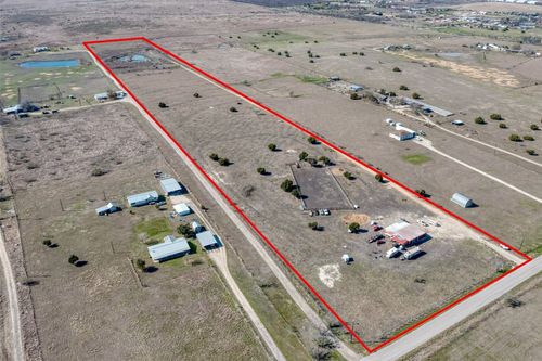 14024 Graef Rd, Creedmoor, TX, 78610-3991 | Card Image