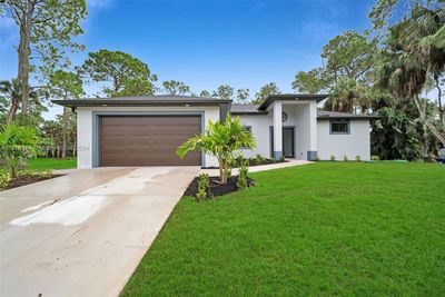 206 Lake Ave, House other with 4 bedrooms, 3 bathrooms and null parking in Lehigh Acres FL | Image 1