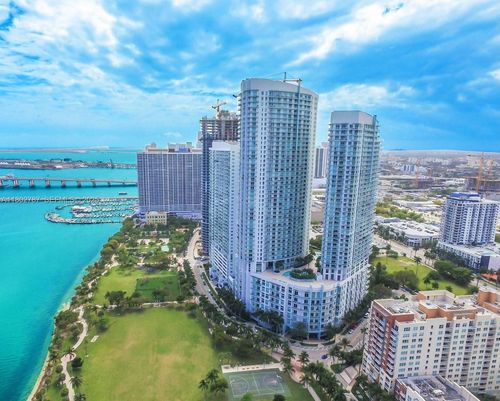 1810-1900 N Bayshore Dr, Miami, FL, 33132-3001 | Card Image