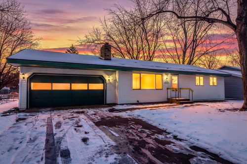 5538 Saint Stephens St, Mounds View, MN, 55112-1235 | Card Image