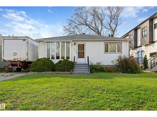 10746 151 St Nw, Edmonton, AB, T5P1V7 | Card Image